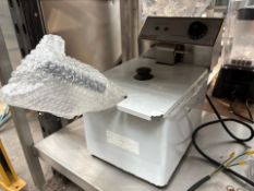 iMettos DF 8L Electric Fryer - No Reserve