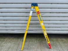 Werner Stepladders THX 29098