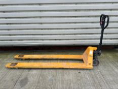 Long Pump Truck 2000kg THX26403
