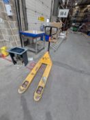Pallet Truck, No Reserve