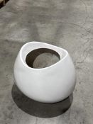 Plant Pots, White, No Reserve