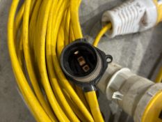 Festoon Light - 110V. S/N: Blank-THX22256