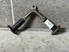 V-Grip Bar With Fixed Attachment Loop - No Reserve