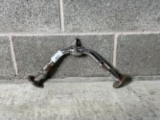 Silver V-Bar With Loop Attachment - No Reserve