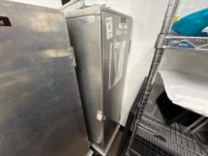 Lockwood CA60-RR25-C Enclosed Bun Pan Rack