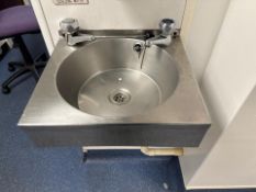 Small Stainless Steel Wall Sink