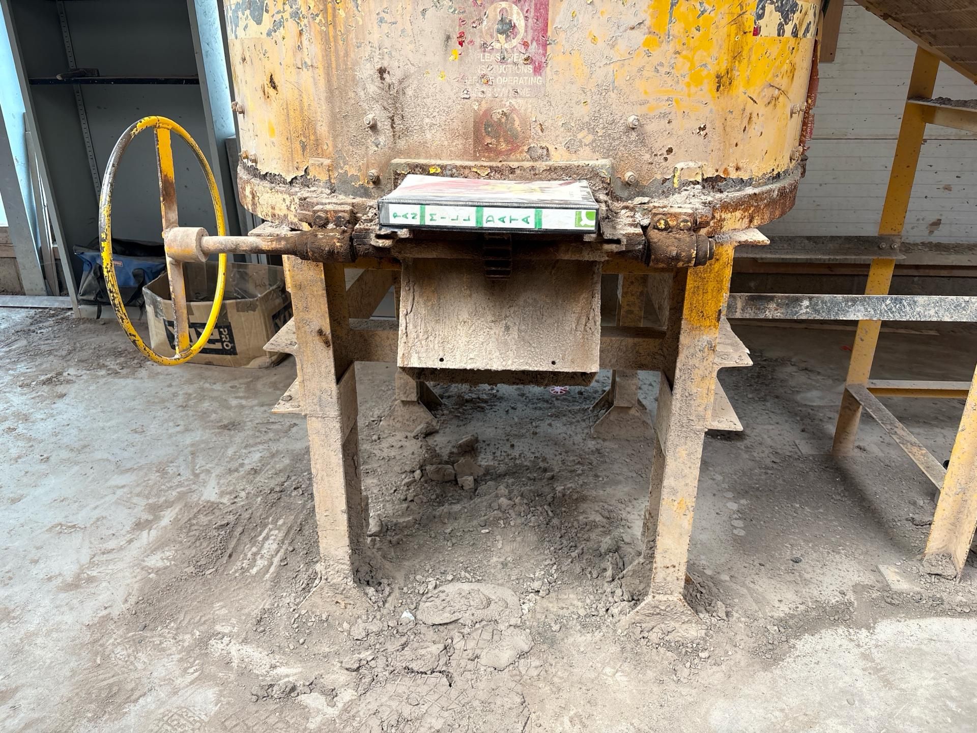 Liner Rolpanit FE220 Pan Mixer With Loadveyor - Image 3 of 19