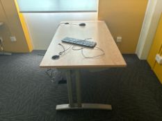 Straight Desk
