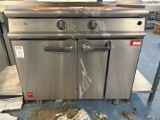 Falcon Oven With Hot Plate