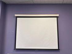 Draper Pull Down Projector Screen
