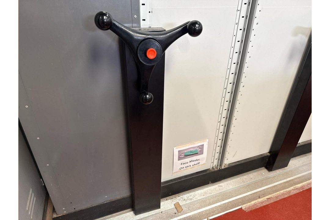 High Density Mobile Shelving System - Image 2 of 6
