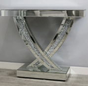 Mock Swift Console Table