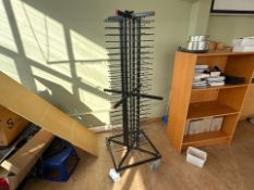 Metal Wheeled Plate Rack