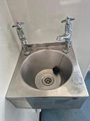 Wall Mounted Small Stainless Steel Sink