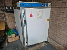 Bristol Incubators LTD Hatcher