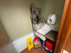 Contents Of Cleaning Cupboard