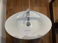 Vanity Sink Basin Curved Edge & Grohe Tap