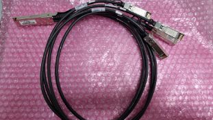 Extreme Networks 1M 40Gb QSFP+ to 4x SFP+ DAC Fanout Cable 10202 4050-00080-01 Ref