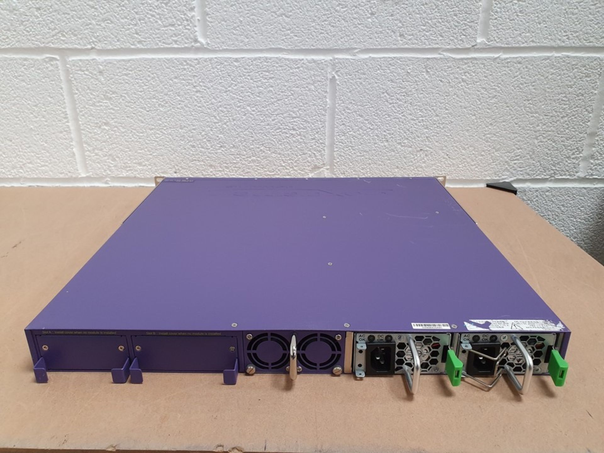 Extreme Networks X460-24X 24 Port 1G SFP Ethernet Switch Layer 3 16405 (2x PSU, Edge License) Ref - Image 2 of 3