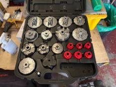 Werkzeug Cup-Style Oil Filter Wrench Set - No Reserve