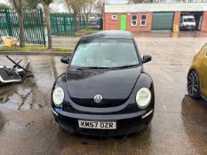 Black Volkswagen Beetle