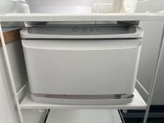 Taiji Hotcabi HC-11UV Pro Towel Warmer/Steriliser Cabinet, No Reserve