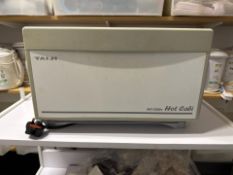 Taiji HC-12UVe Hot Cabi Towel Warmer, No Reserve