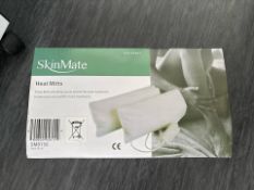 SkinMate Heat Mitts, No Reserve