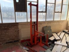 Titan J1B Manual Lifter