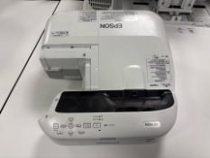 Epson EB-595Wi Projector, No Reserve