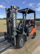 2020 Doosan 2.5 Tonne Gas forklift truck Container Spec , 6833 Hours