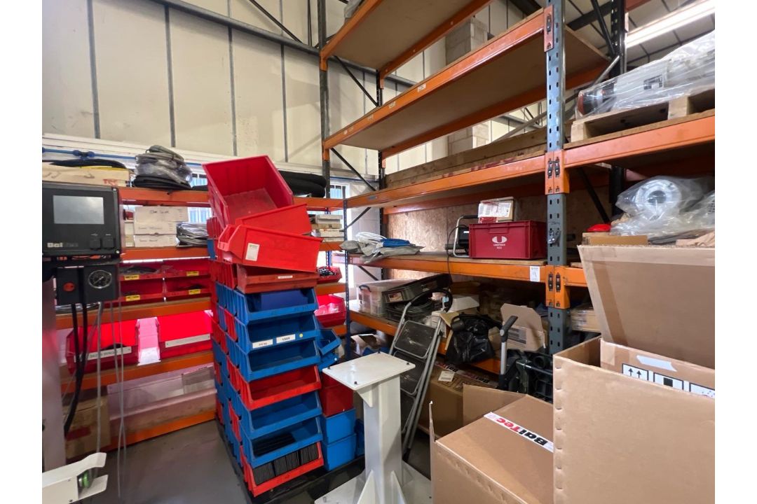 Industrial Racking Parts - Image 3 of 5