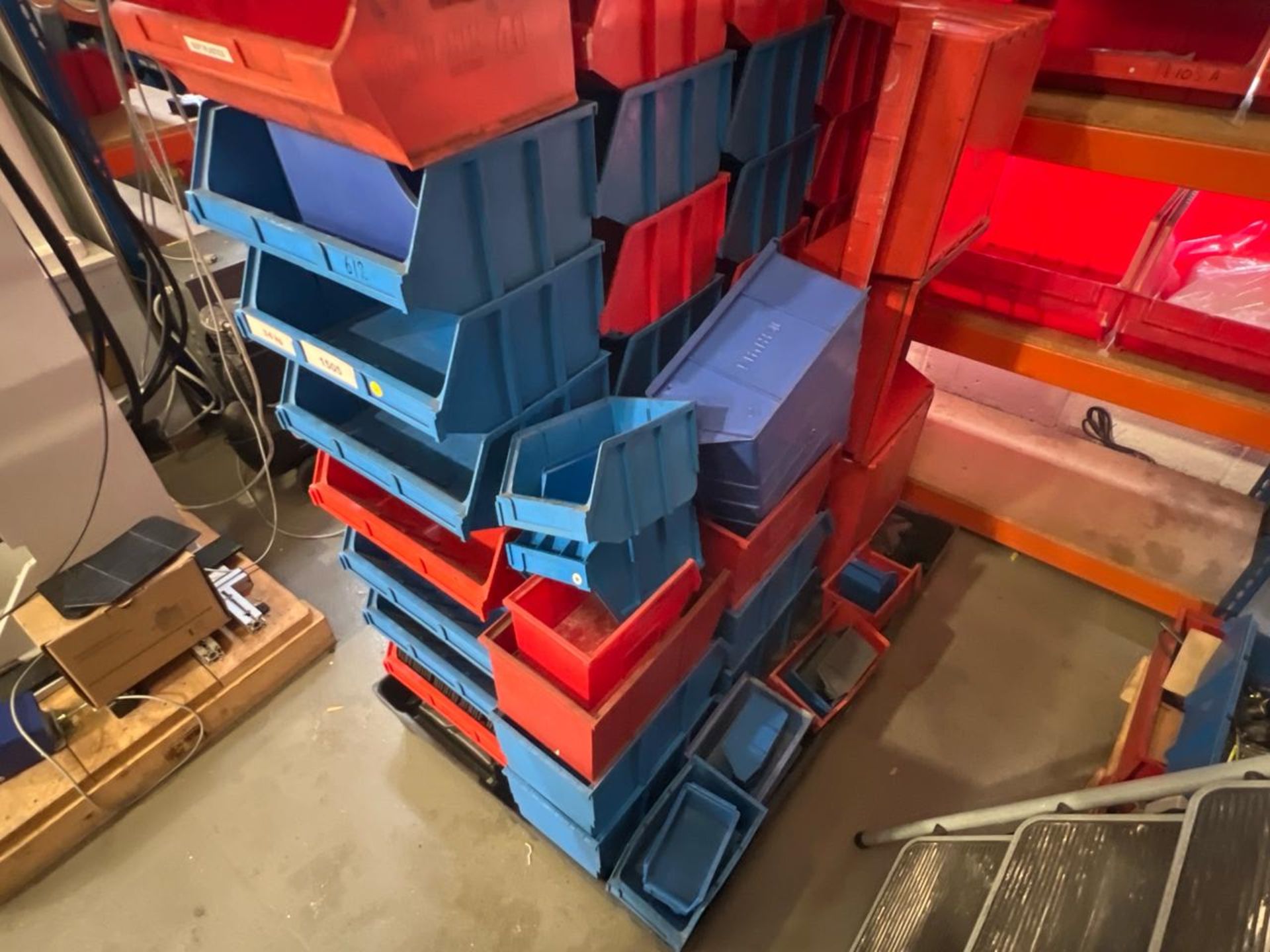 Pallet Of 70 Assorted Plastic Storage Bins - Image 5 of 9