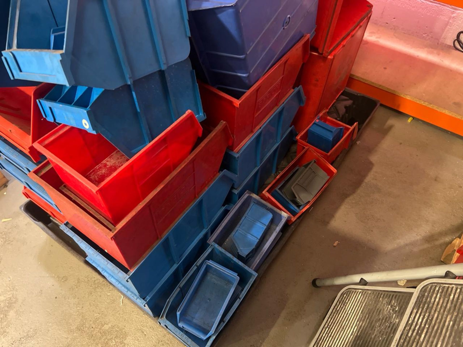 Pallet Of 70 Assorted Plastic Storage Bins - Image 6 of 9