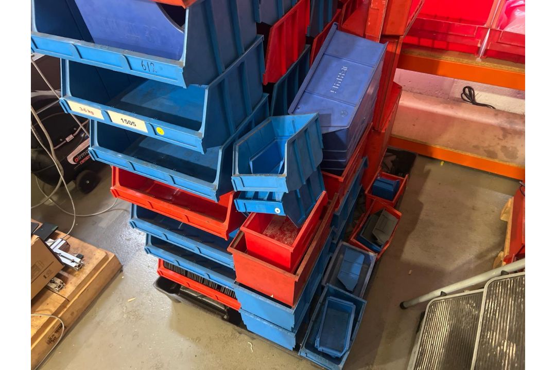 Pallet Of 70 Assorted Plastic Storage Bins - Image 9 of 9