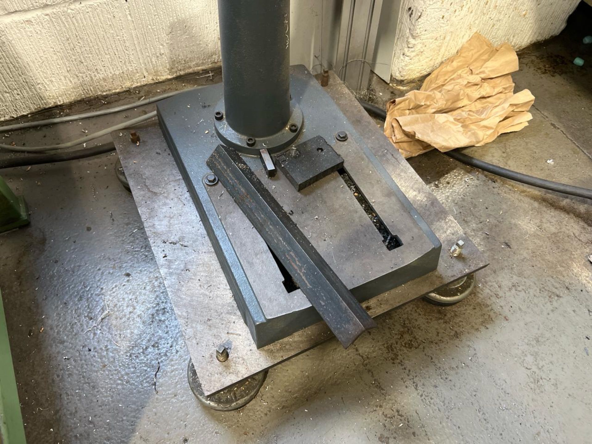 Optimum B26 Pro Pillar Drill - Image 12 of 14