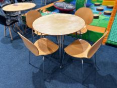 Circular Restaurant Table With Four Chairs, No Reserve