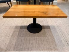 No Reserve 1x Low Rectangle Table