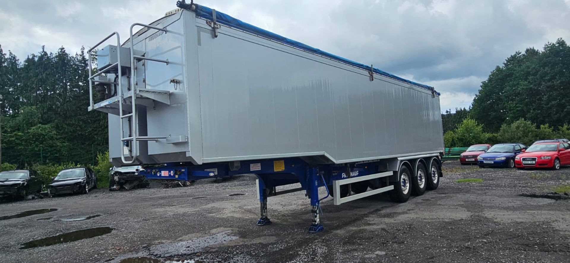 67 Cubic Yard Tri Axle Tipping Trailer - Image 31 of 37