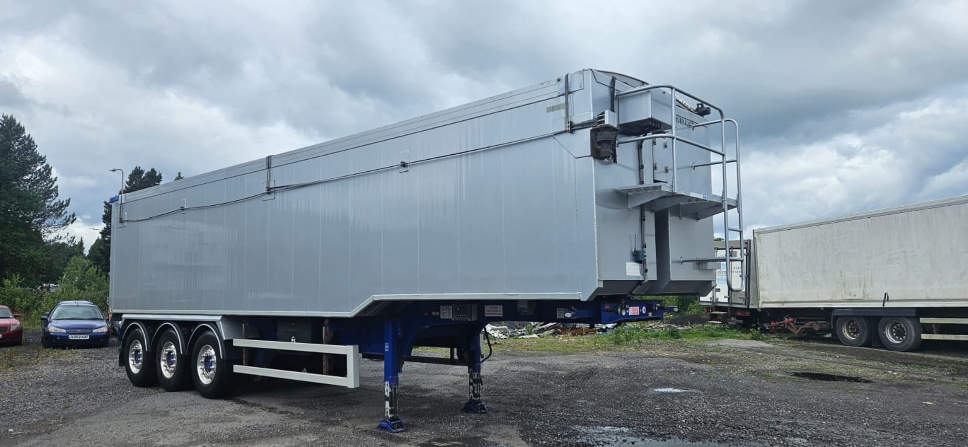 67 Cubic Yard Tri Axle Tipping Trailer - Image 26 of 37