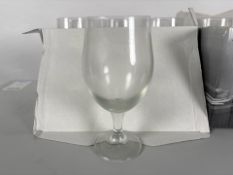 Box Of Pint Glasses x2