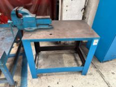 Metal Work Bench With Vice - No Reserve