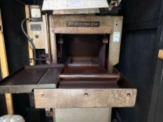 Fel Electric 380 Magnetic Flaw Detector