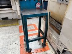 Mobile Metal Tool Holer