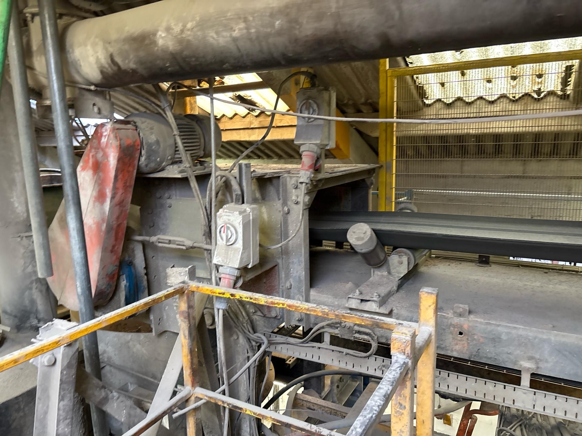 Weighfeeder and Mixer - Image 10 of 21