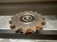 Bin Of 4 x 15 Tooth Sprocket With 2 x 6305S Bearings