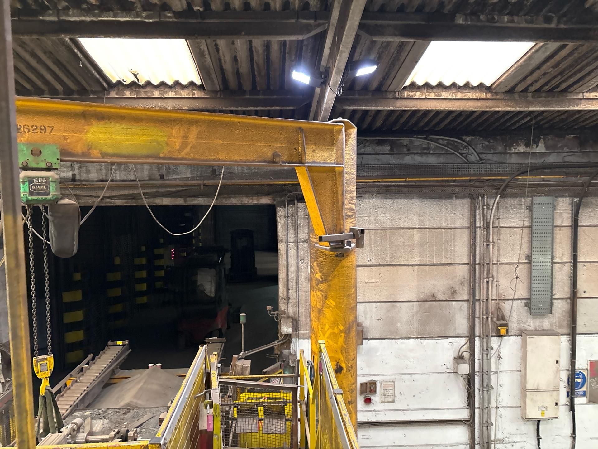 500kg Frame Chain Hoist - Image 2 of 6