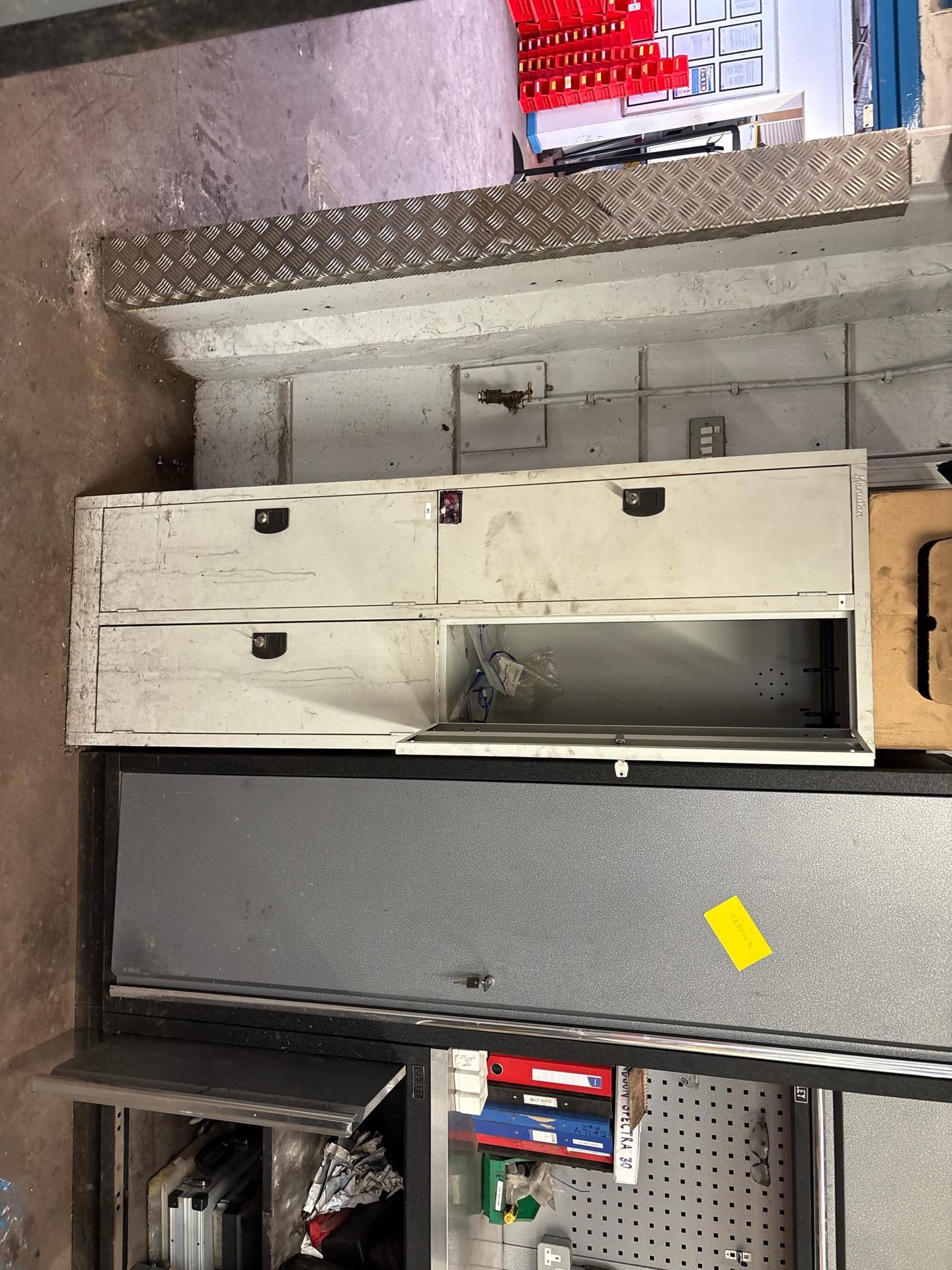 Manutan Locker Unit x3 - Image 5 of 5