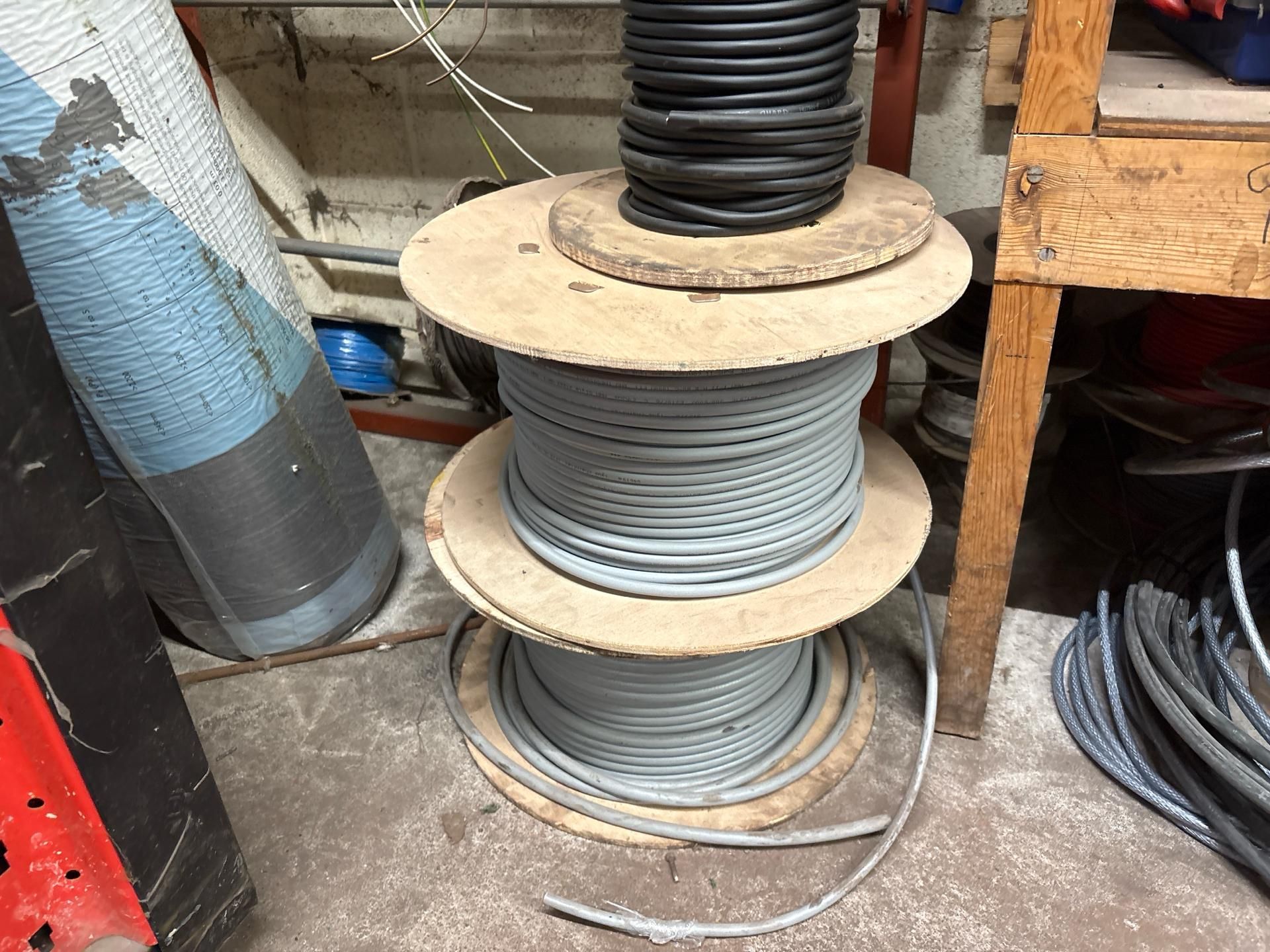 Assorted reels of cable - Image 3 of 5