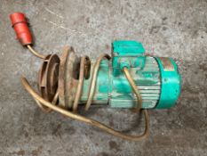 Wilo AT65/160-0,75/4 Industrial Centrifugal Pump, 0.75 kW, 3-Phase, 230/400V, DN65